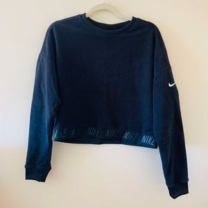 Nike Crop Sweatshirt
